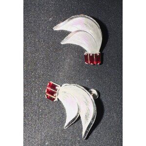 Vintage Sterling Silver Screwback Earrings W/ Red Gemstone Accents Retro Leaf De